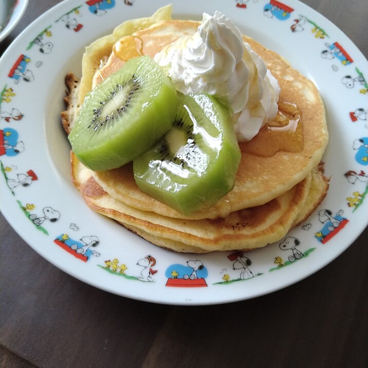 キュウイとホイップクリームのホットケーキ レシピ 作り方 By ムーンライト 楽天レシピ キュウイとホイップクリームのホットケーキ レシピ 作り方 By ムーンライト 楽天レシピ